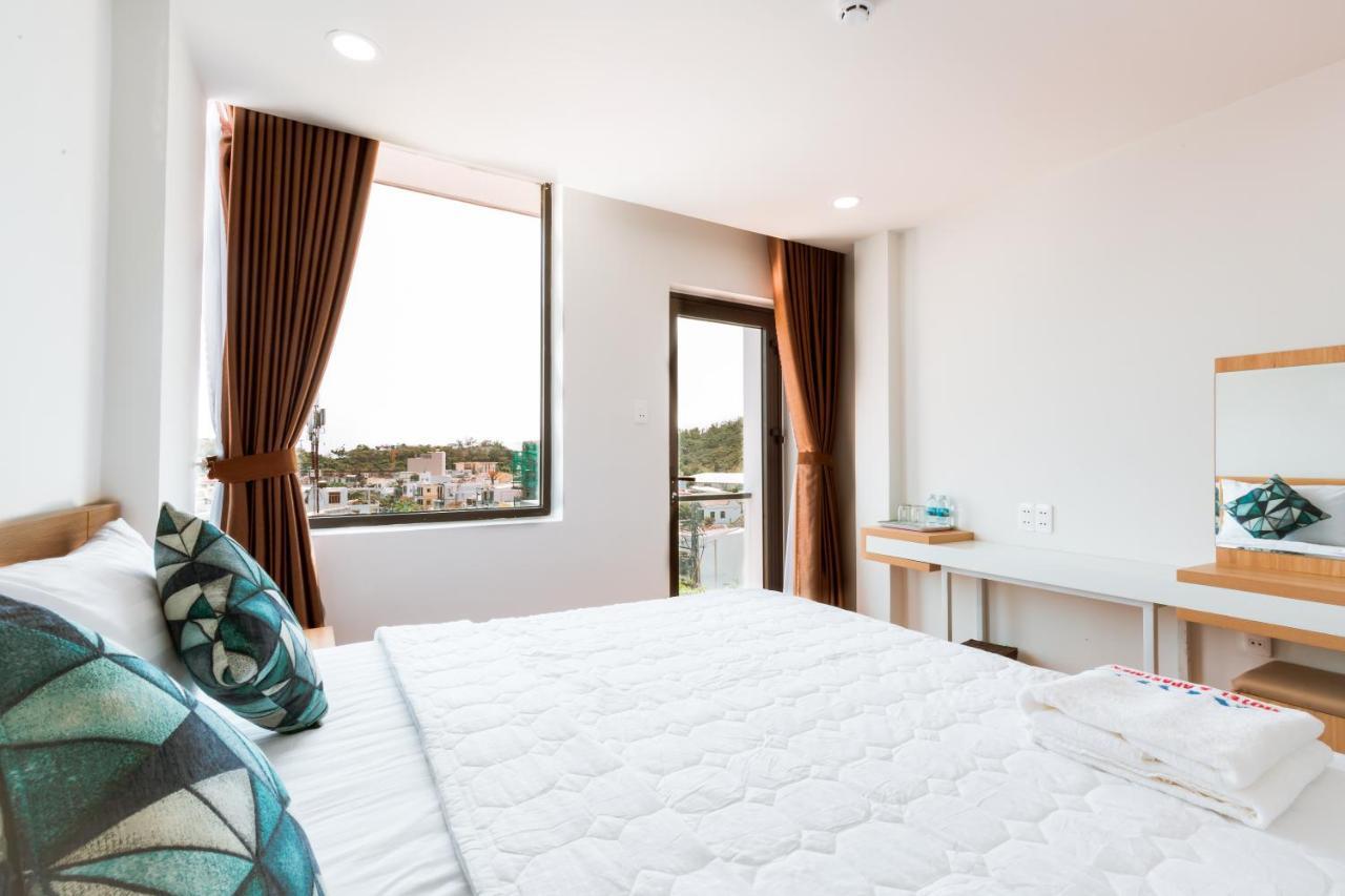 Aqua Seaview Hotel Nha Trang Exterior photo