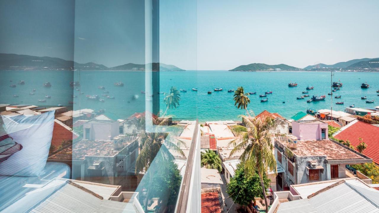 Aqua Seaview Hotel Nha Trang Exterior photo