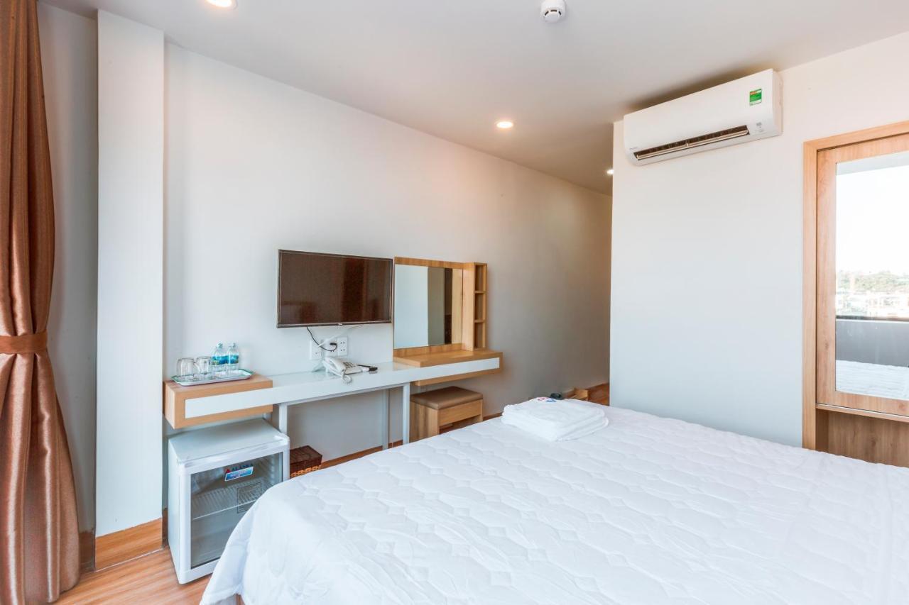 Aqua Seaview Hotel Nha Trang Exterior photo